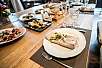 Ресторан для банкета Бон Апп Кафе / Bon App Cafe